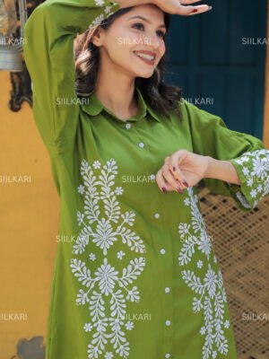💚 Graceful Green Chikankari Kurti – Timeless Handcrafted Beauty
