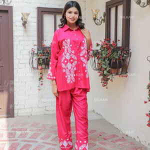 🌸 Siilkari Women’s Dark Pink Embroidered Shirt-Style Kurti 🌸