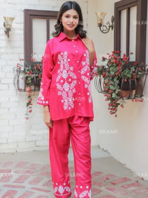 🌸 Siilkari Women’s Dark Pink Embroidered Shirt-Style Kurti 🌸