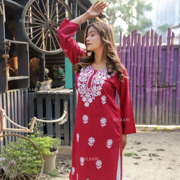 "Siilkari Maroon Cotton Kurti with White Floral Embroidery - Image 4
