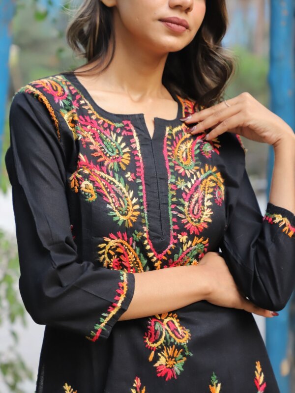 Siilkari Hand Embroidered Multicolor Cotton Chikankari Straight Kurti (Black) - Image 6